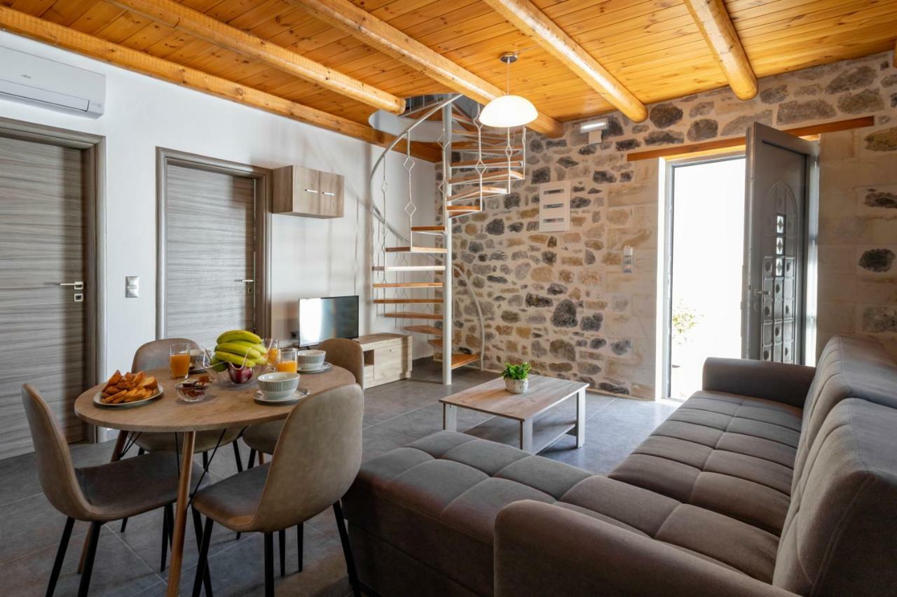 Marilena Natural Stone House, By Hellocrete Pigi  Exterior photo